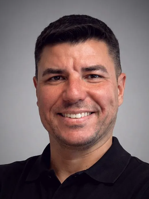 Fabrício, professor de Matemática